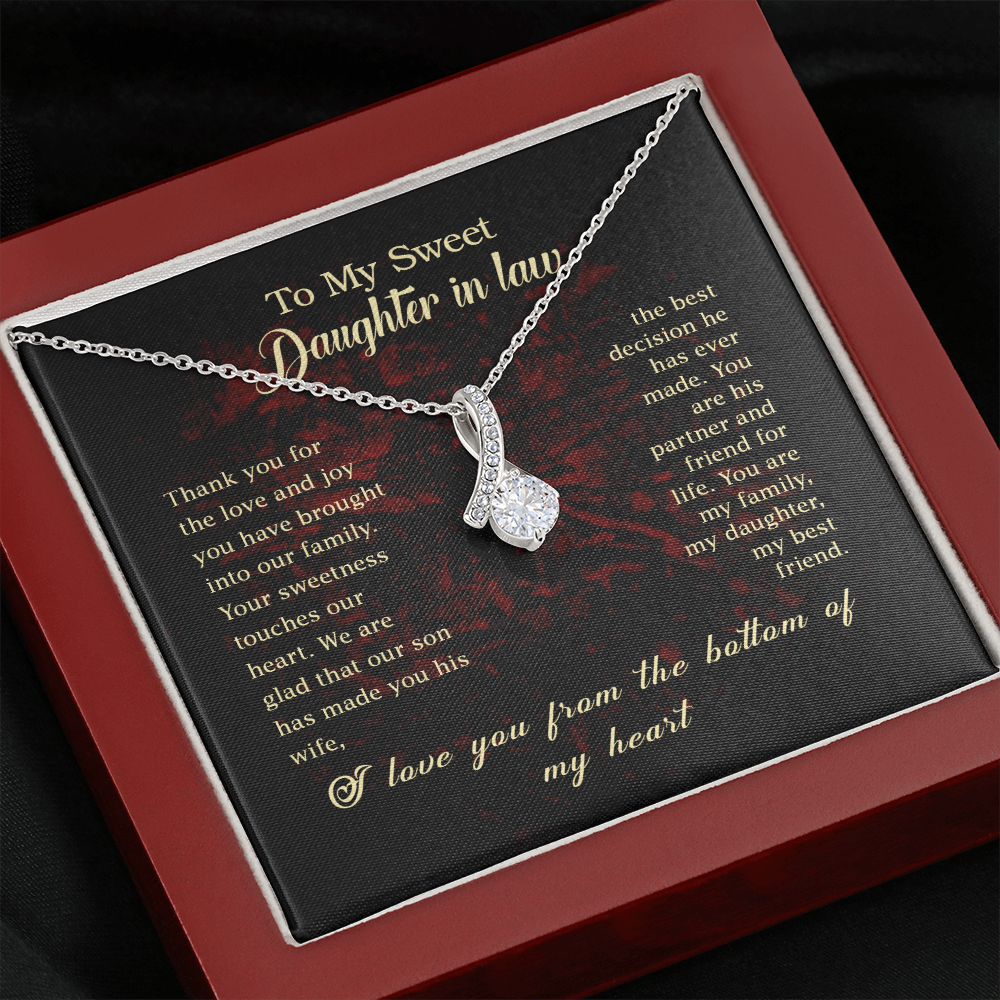Alluring Beauty Necklace Gift For Daughter in Law